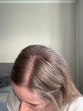 Snapshot of lunawolf21 chatting on March 2025 07:05:02 AM lunawolf21 online show from March 2025 07:05:02 AM