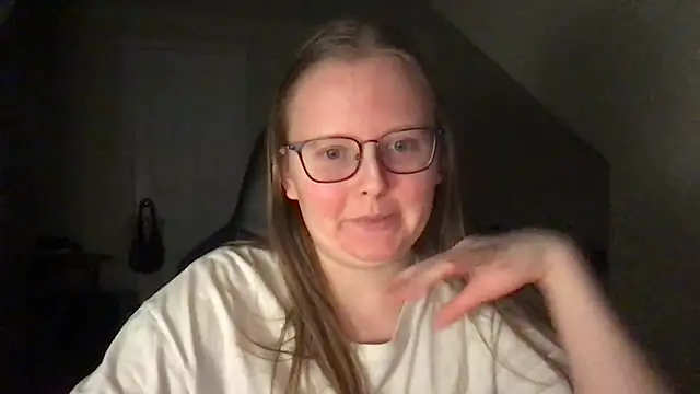 lexie lilacs online show from February 2025 04:42:02 AM