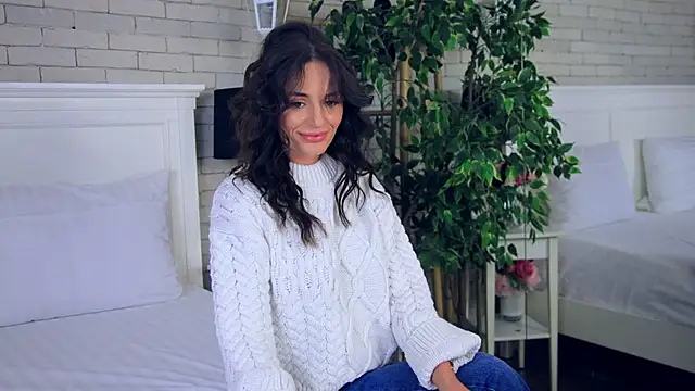 Snapshot of CarlaWhite chatting on October 2025 03:37:01 AM CarlaWhite online show from October 2025 03:37:01 AM