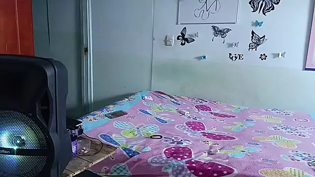 Snapshot of luxandracon23 chatting on March 2025 01:13:02 PM luxandracon23 online show from March 2025 01:13:02 PM