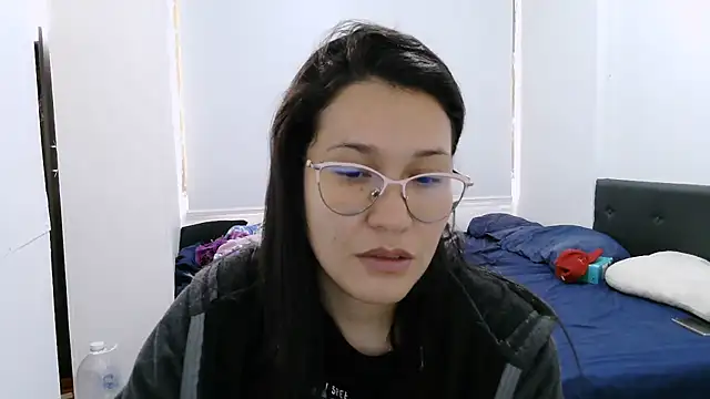 Snapshot of luxandracon23 chatting on October 2025 06:36:01 PM luxandracon23 online show from October 2025 06:36:01 PM