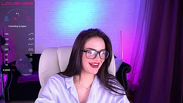 Snapshot of MilashaLovely chatting on December 2024 09:37:02 AM MilashaLovely online show from December 2024 09:37:02 AM