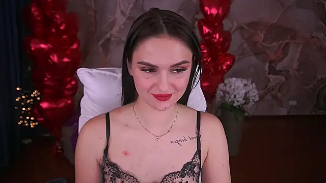 Snapshot of MilashaLovely chatting on February 2025 07:47:02 PM MilashaLovely online show from February 2025 07:47:02 PM