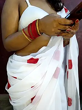 Snapshot of deslisexpriya chatting on March 2025 05:33:02 AM deslisexpriya online show from March 2025 05:33:02 AM