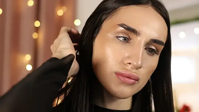 Kim Oberlin  online show from January 2025 05:47:02 PM