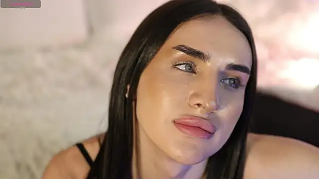 Kim Oberlin  online show from January 2025 06:02:02 PM