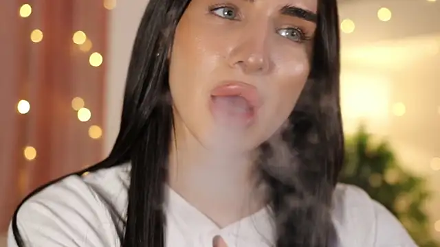 Kim Oberlin  online show from February 2025 11:05:02 AM