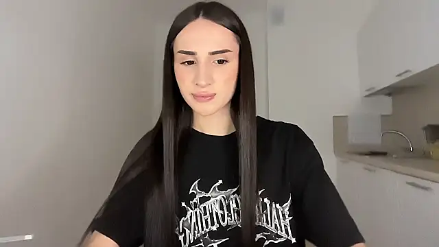 Kim Oberlin  online show from April 2026 11:16:01 AM