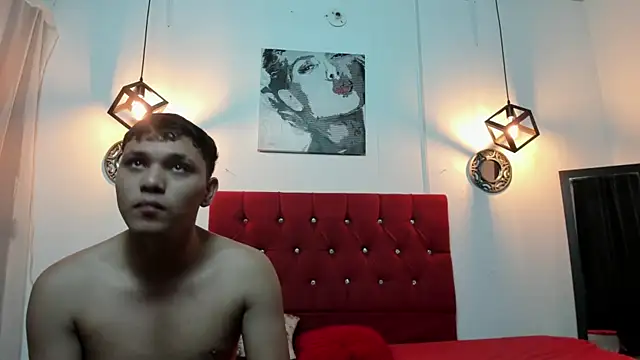 couple lovelyds online show from January 2025 12:45:02 PM