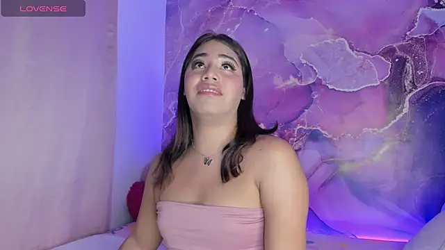 Snapshot of mishelbubblee chatting on February 2025 04:24:02 AM mishelbubblee online show from February 2025 04:24:02 AM