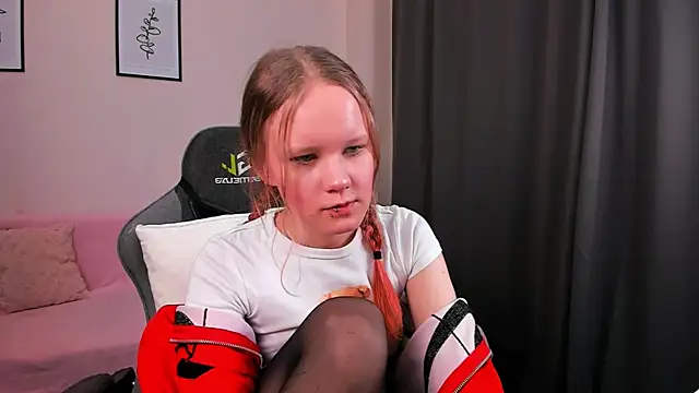 boostyboobs online show from February 2025 12:10:01 AM