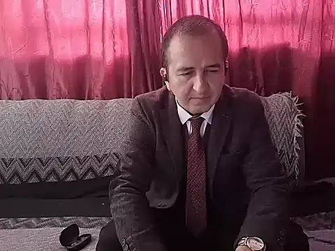 yazforeSolo online show from October 2025 02:23:02 PM