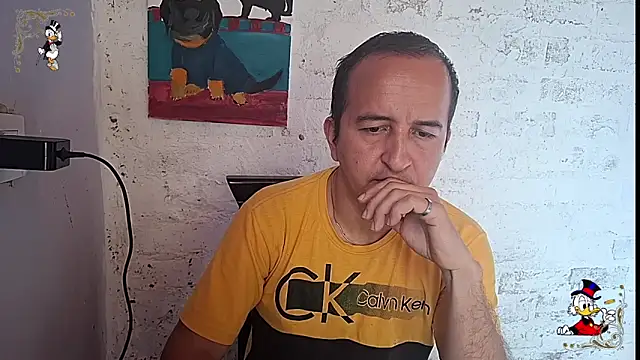 yazforeSolo online show from October 2025 02:03:02 PM