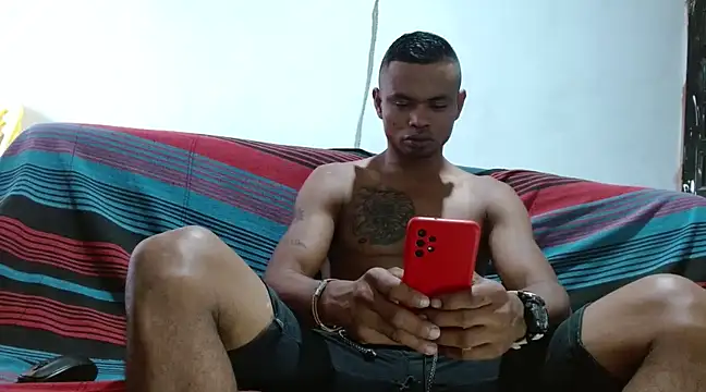 fernandez latinblackk online show from March 2025 10:31:02 PM