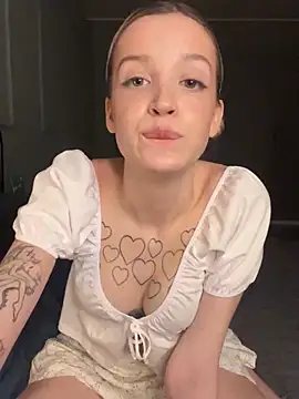 Sweet Evva online show from December 2024 05:15:02 PM