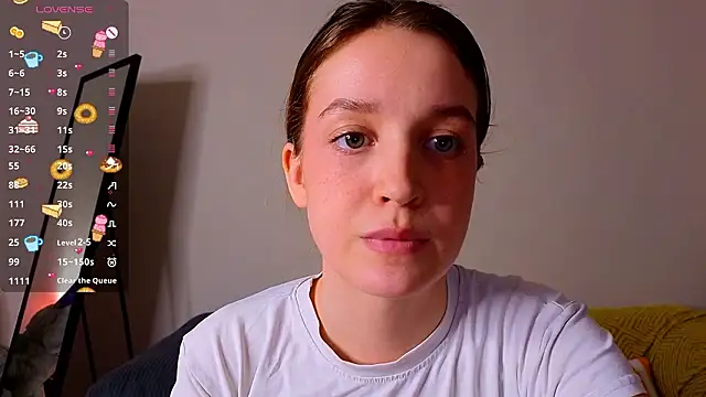 Sweet Evva online show from March 2026 03:05:02 PM