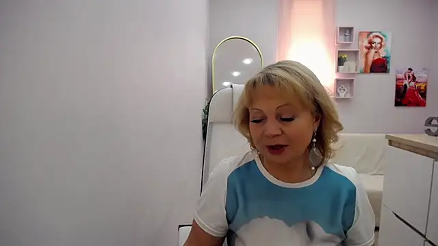 Milla Cutie18 online show from April 2026 05:02:02 AM