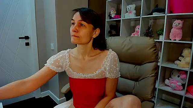 Lillian White online show from January 2025 01:11:01 AM