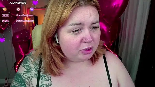 ZaraReignn online show from February 2025 03:31:02 AM