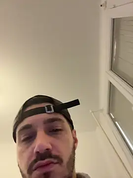 Babycityboy69 online show from October 2025 08:33:02 AM