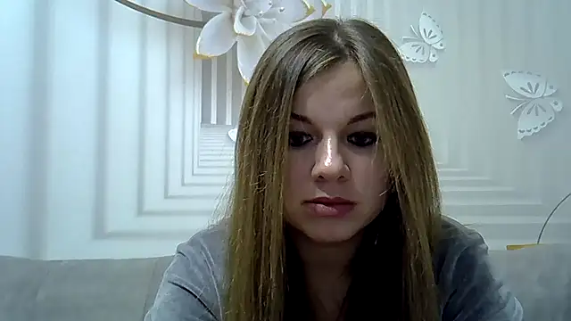 Snapshot of TinaFun4u chatting on December 2024 09:17:01 PM TinaFun4u online show from December 2024 09:17:01 PM