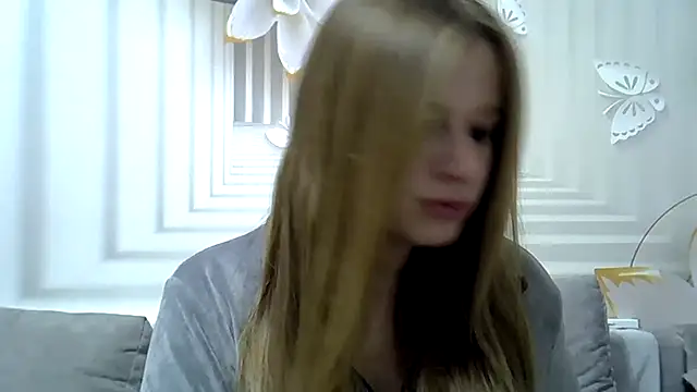 Snapshot of TinaFun4u chatting on December 2024 09:28:02 PM TinaFun4u online show from December 2024 09:28:02 PM