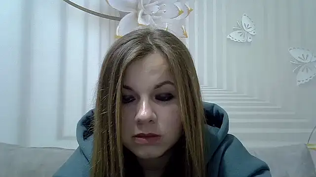 Snapshot of TinaFun4u chatting on January 2025 08:37:02 PM TinaFun4u online show from January 2025 08:37:02 PM
