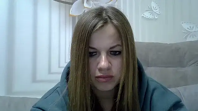 Snapshot of TinaFun4u chatting on February 2025 11:36:02 PM TinaFun4u online show from February 2025 11:36:02 PM