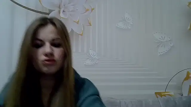 Snapshot of TinaFun4u chatting on February 2025 11:28:02 PM TinaFun4u online show from February 2025 11:28:02 PM