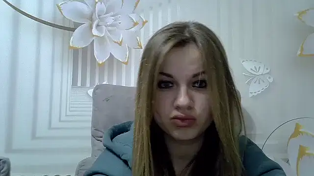 Snapshot of TinaFun4u chatting on February 2025 09:08:02 PM TinaFun4u online show from February 2025 09:08:02 PM