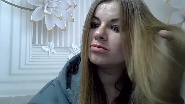 Snapshot of TinaFun4u chatting on February 2025 11:46:01 PM TinaFun4u online show from February 2025 11:46:01 PM