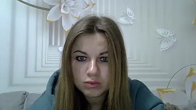 Snapshot of TinaFun4u chatting on March 2025 08:27:02 PM TinaFun4u online show from March 2025 08:27:02 PM