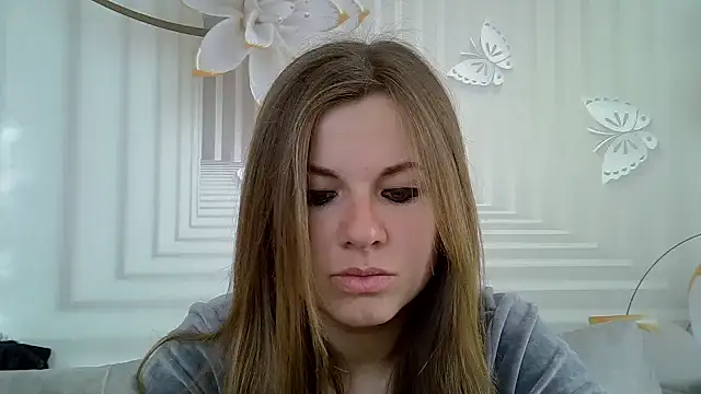 Snapshot of TinaFun4u chatting on March 2025 08:45:01 AM TinaFun4u online show from March 2025 08:45:01 AM