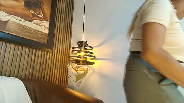 AdharaSmithh online show from September 2025 07:58:02 PM