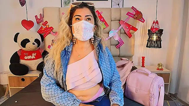 AdharaSmithh online show from September 2025 08:00:02 PM