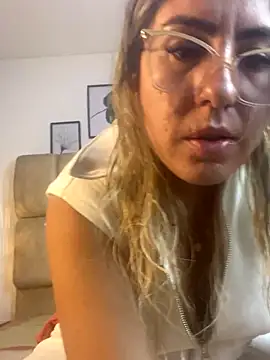 AdharaSmithh online show from September 2025 09:38:02 PM