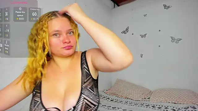 Mila Volkovich online show from December 2024 12:22:02 PM