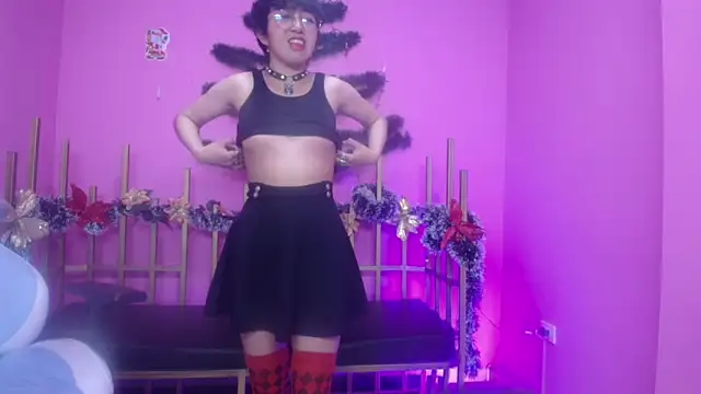 Xayah 77 online show from December 2024 01:17:01 PM