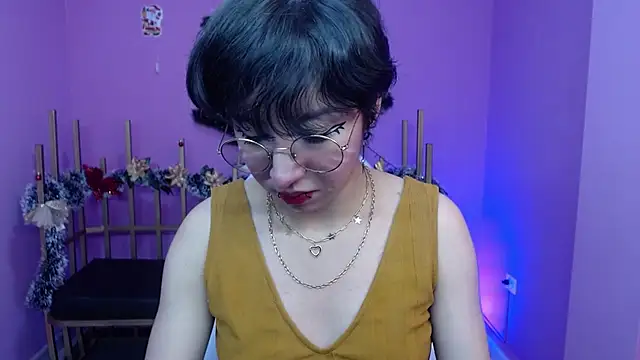 Xayah 77 online show from December 2024 01:06:01 PM