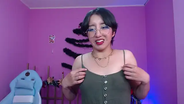 Xayah 77 online show from December 2024 04:32:02 PM