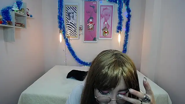 Xayah 77 online show from December 2024 08:47:01 PM