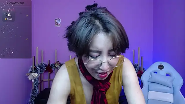 Xayah 77 online show from December 2024 01:06:02 PM