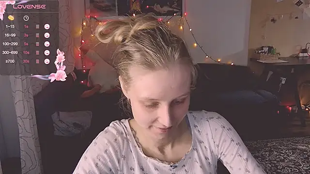 KatiKate online show from February 2025 05:28:01 PM