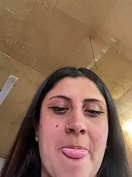 Snapshot of girl_anni chatting on January 2025 08:49:01 PM girl anni online show from January 2025 08:49:01 PM