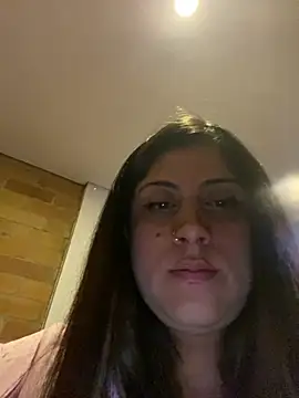 Snapshot of girl_anni chatting on January 2025 12:59:01 AM girl anni online show from January 2025 12:59:01 AM