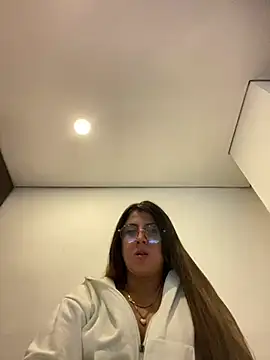 Snapshot of girl_anni chatting on January 2025 05:56:02 PM girl anni online show from January 2025 05:56:02 PM