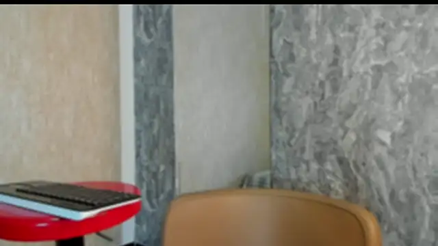 Snapshot of Violetrousse chatting on February 2025 01:23:02 AM Violetrousse online show from February 2025 01:23:02 AM