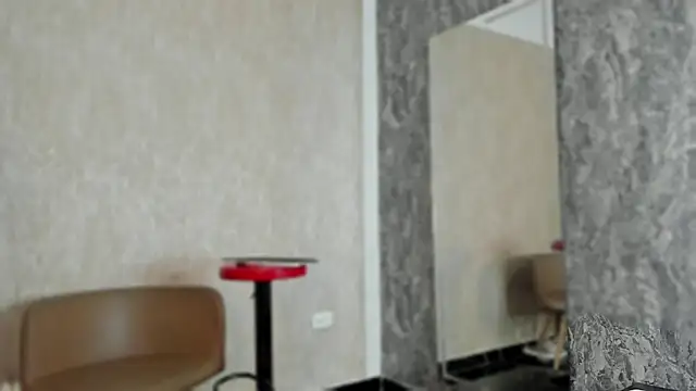 Snapshot of Violetrousse chatting on March 2025 10:16:01 PM Violetrousse online show from March 2025 10:16:01 PM