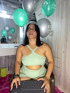 Violetrousse online show from February 2026 11:01:01 PM