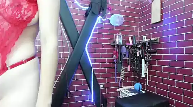 Snapshot of SUBMISSION_BDSM chatting on February 2025 01:30:02 PM SUBMISSION BDSM online show from February 2025 01:30:02 PM
